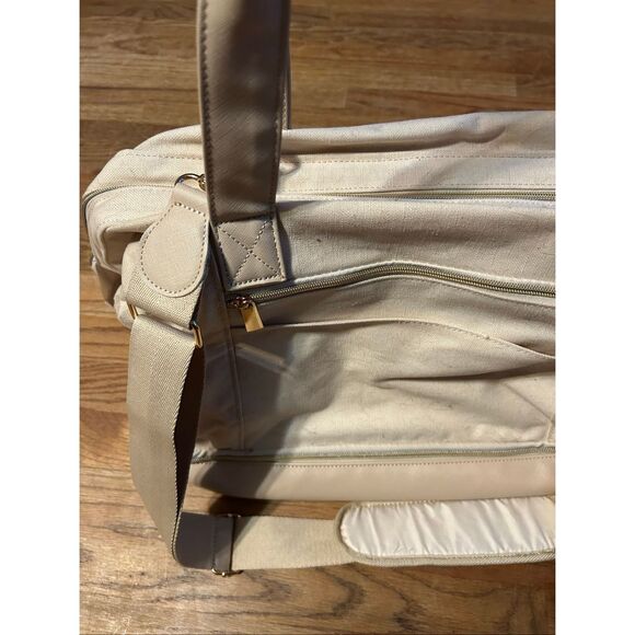 Members Mark Sam's weekender bag gold zippers cream color - Picture 6 of 11